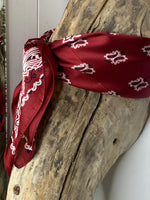 Charger l'image dans la galerie, Foulard 46
