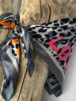 Charger l'image dans la galerie, Foulard 35
