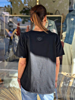 Charger l&#39;image dans la galerie, Tee shirt SMILE Noir
