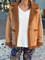 Charger l&#39;image dans la galerie, Blouson RIO Camel foncé
