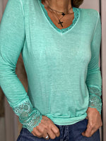 Charger l'image dans la galerie, Tee shirt AURA Vert d'eau
