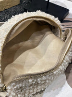 Charger l&#39;image dans la galerie, Sac banane bouclette MILA Ecru
