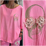 Charger l'image dans la galerie, Tee shirt rose fluo tête de mort - SKULL
