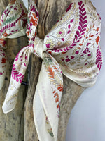 Charger l&#39;image dans la galerie, Foulard 11
