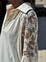 Charger l'image dans la galerie, Blouse Banditas écru jersey dentelle - BLOOM
