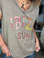 Charger l&#39;image dans la galerie, Tee shirt IBIZA SUN Choco
