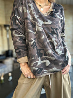 Load image into Gallery viewer, Choco LEO Sweater
