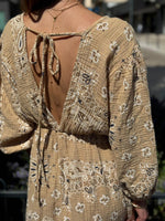 Charger l'image dans la galerie, Robe longue gaze de coton camel - NERYS
