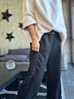Charger l'image dans la galerie, Pantalon LOVE Noir
