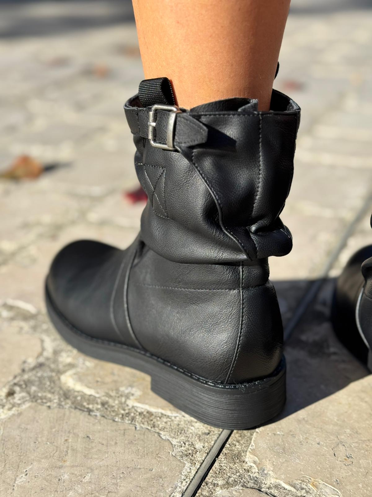 Boots KANO Noir