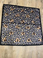 Charger l'image dans la galerie, Foulard 55
