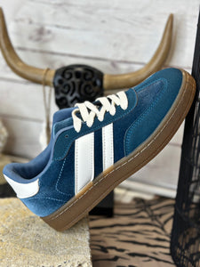 Baskets Bleu