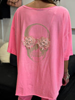 Charger l'image dans la galerie, Tee shirt rose fluo tête de mort - SKULL
