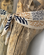 Charger l'image dans la galerie, Foulard 57
