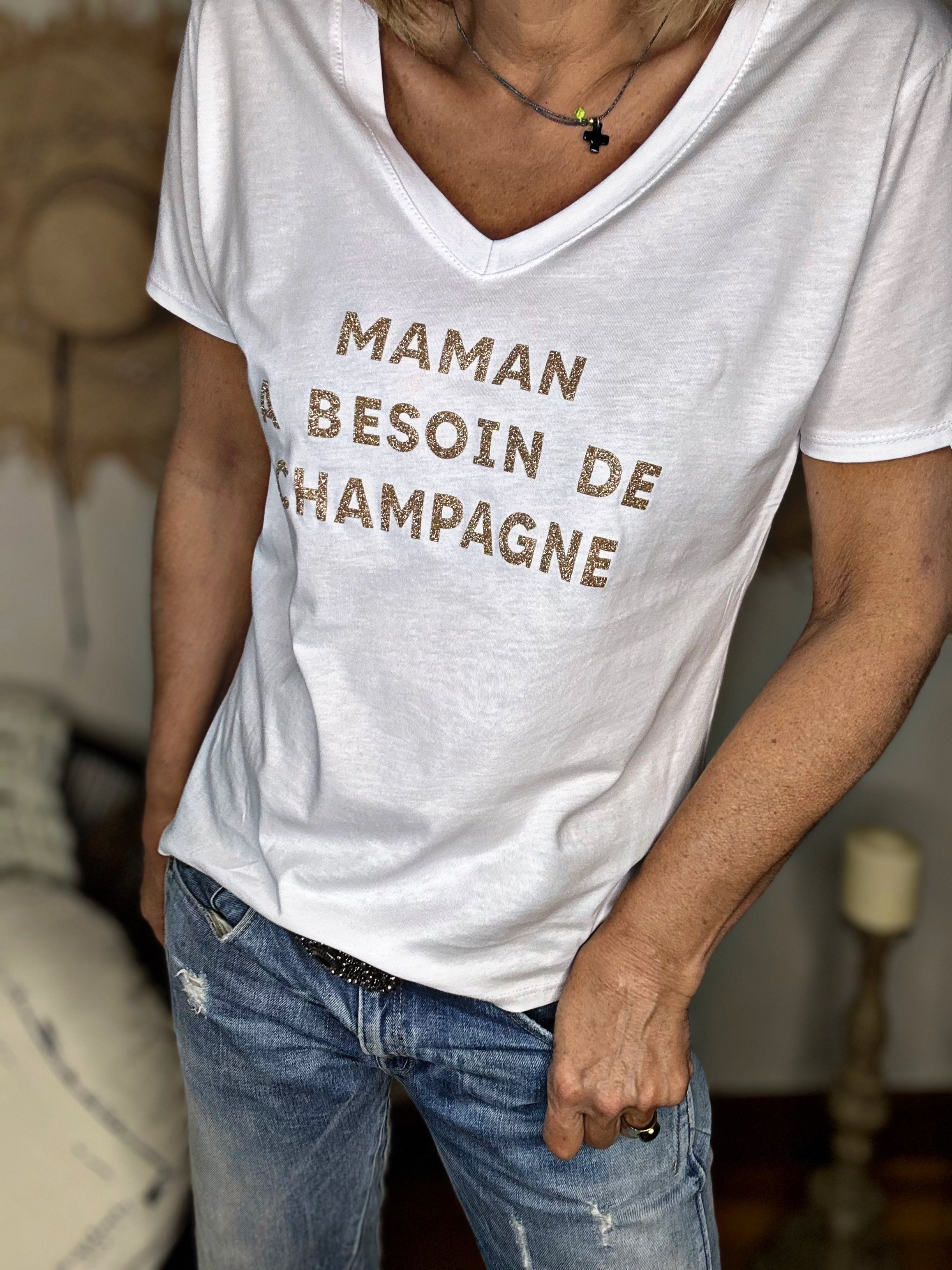 Tee shirt MAMAN A BESOIN DE CHAMPAGNE