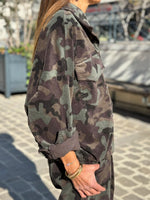 Charger l'image dans la galerie, Blouson velours MADDY Camouflage
