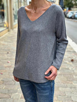 Charger l&#39;image dans la galerie, Pull doux TAO Gris
