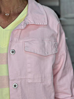 Charger l'image dans la galerie, Veste en jean rose inscription écru - COTE D'AZUR
